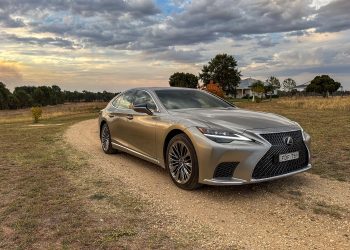 Lexus LS 500: A True Definition of Japanese Luxury Sedan Excellence