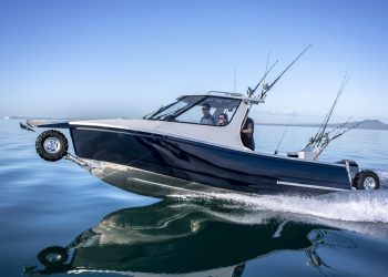 Sealegs 7.1m vs 8.5m: Which Amphibious Vehicle Will Revolutionize Your Land and Water Adventures?