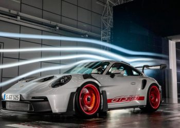 Is the Porsche 911 GT3 the Ultimate Track Weapon, or is it Just Overhyped?