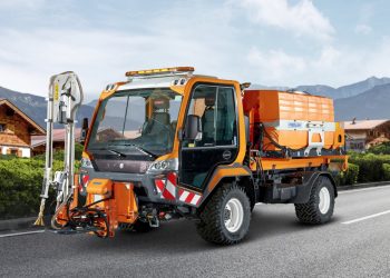 How the Lindner Unitrac Dominates Every Terrain!