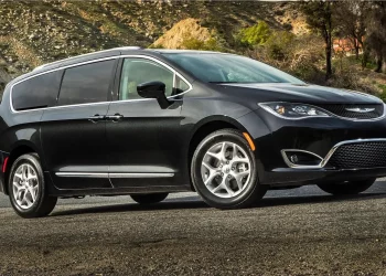 MPV or SUV? Why MPVs Are the Best Choice for Growing Families