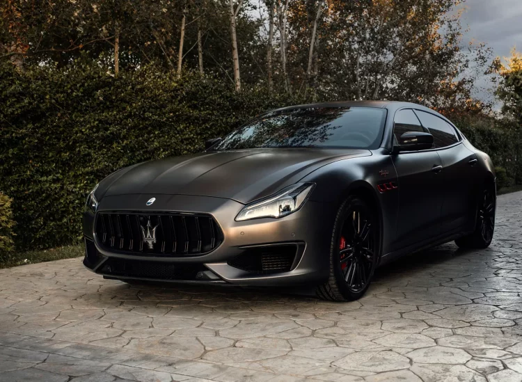 Maserati Quattroporte: Drive This Italian Masterpiece and Feel Like a Movie Star Every Day!