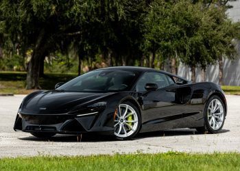 McLaren Artura: A New Era of Engineering Excellence – What Makes It the Ultimate Performance Machine?