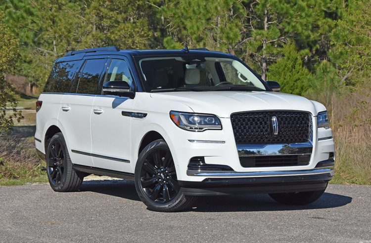 Lincoln Aviator Black Label: Is This American Luxury SUV Flying Under the Radar?