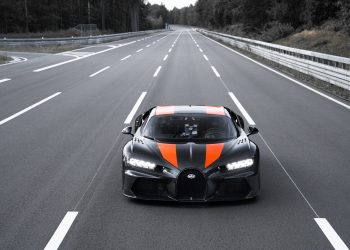 What If Your Supercar Could Literally Take You to the Edge of Space? Meet the Bugatti Chiron Super Sport 300+