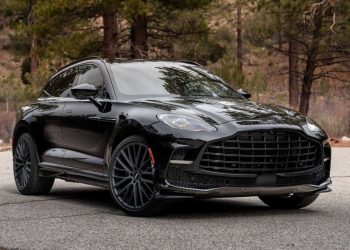 Crossing Cities and Deserts—Are You Ready to Handle These Luxury SUVs?