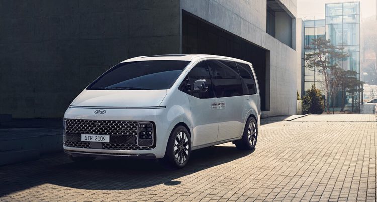 Is the Hyundai Staria the Surprise MVP of the MPV World?