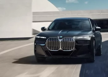 When You’re In These Luxury Sedans, Can You Still Call It Your ‘Commute’?