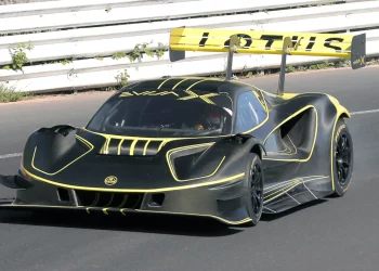 What Happens When You Combine the Best of Both Worlds: Speed and Sustainability?