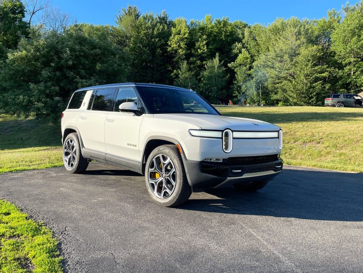 Rivian R1S: Is This Eco-Friendly SUV Ready to Redefine Adventure?