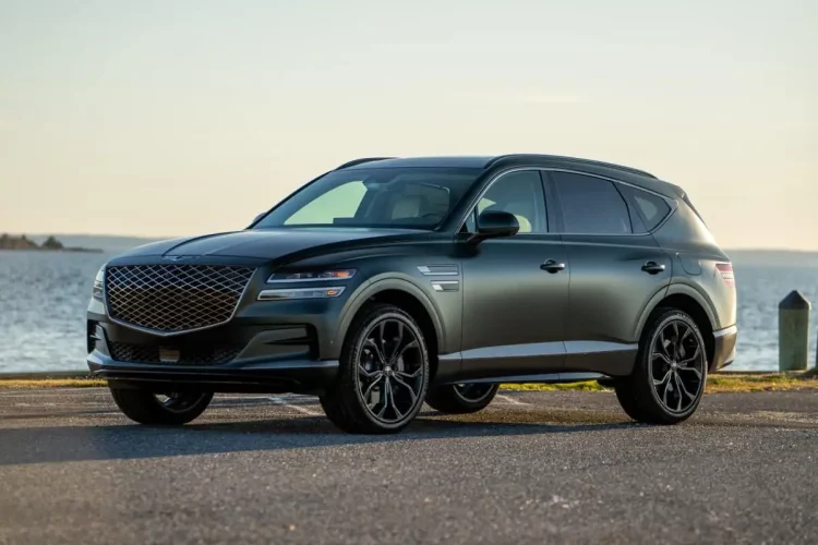 Genesis GV80: Is This Korean Contender the Underdog of the Luxury SUV World?