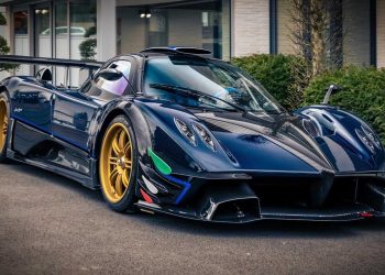Pagani Huayra R: Where Art Meets Aerodynamics