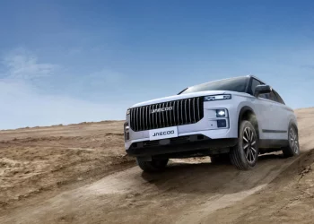 How Much Luxury Can an SUV Really Pack In? Comfort Like Never Before