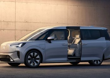 Are We Ready for a Fully Electric Luxury MPV? What 2025 Models Offer