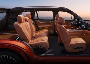 Can the Space Configuration of This Multi-Functional Passenger Vehicle Meet Your Needs?