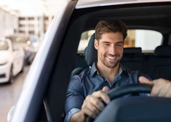 How Can the Space Layout of Multi-Functional Passenger Vehicles Be Optimized to Enhance Comfort?