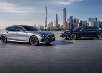 How to Choose the Right Specialized Transport Vehicles for Your Business Needs