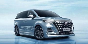 How to Achieve Comfort, Efficiency, and Elegance with a Luxury MPV for Your Travel Experience?