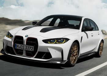 Which Luxury Sedan Brands Perfectly Blend Technology and Classic Craftsmanship?