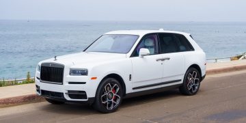 Is the Rolls-Royce Cullinan Still the Benchmark of Ultra-Luxury SUVs?