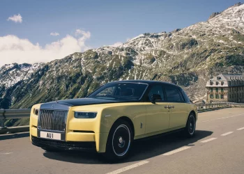 How Do Luxury Cars Maintain Their Exclusivity in a Changing Market?