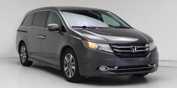 Can Luxury MPVs Also Be Designed for Family Leisure Adventures?