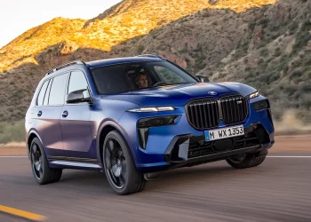 Why Are More Luxury Brands Adding 3-Row Seating in SUVs?